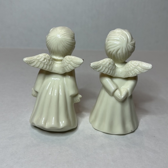Vintage Porcelain Kissing Angels Gold Tone Tipped Wings set of 2 - Picture 2 of 5